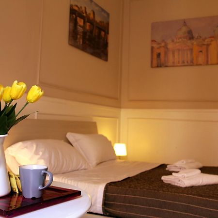 B&B Tra I Musei Rome Luaran gambar