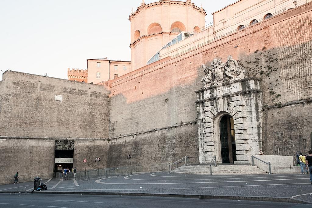 B&B Tra I Musei Rome Luaran gambar